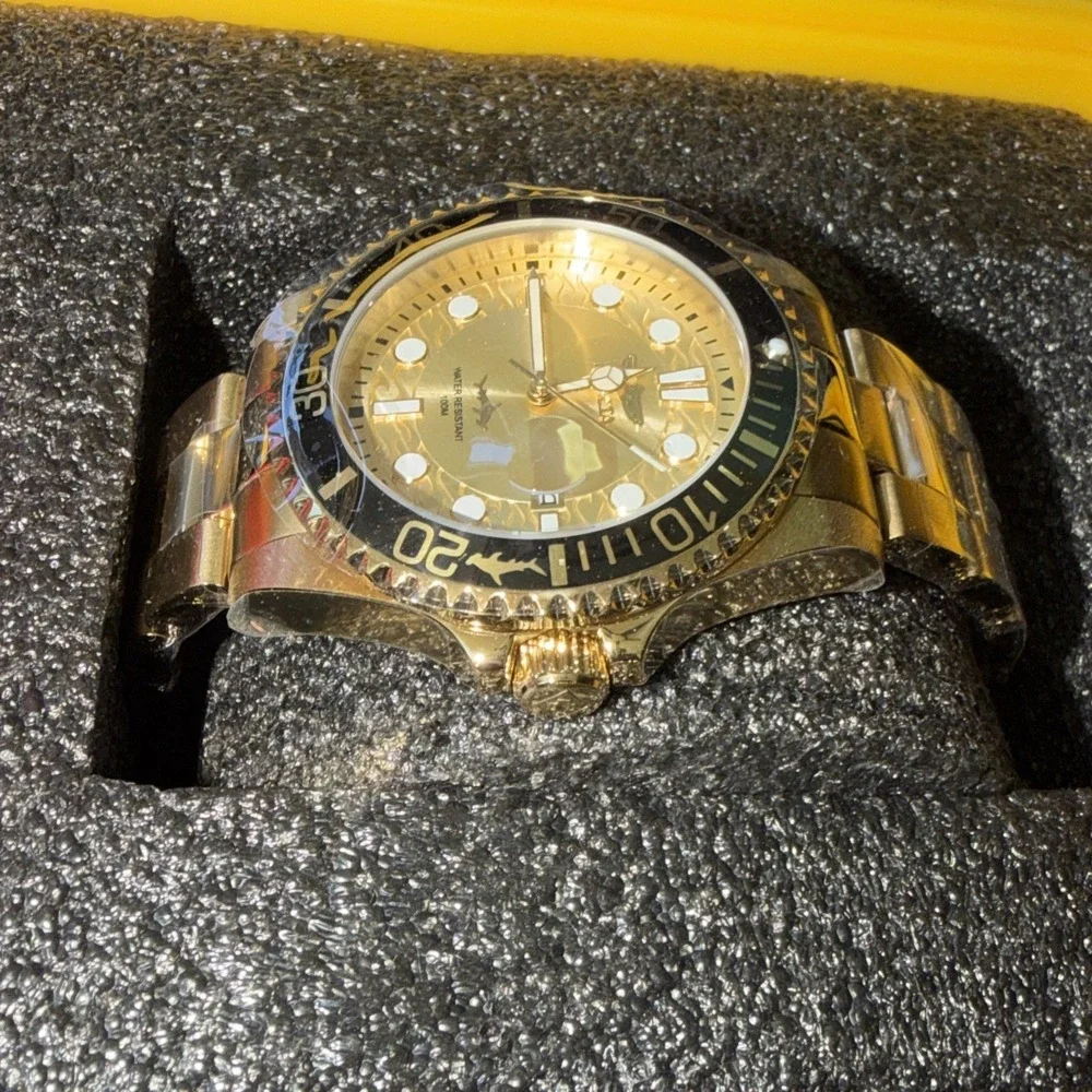 Invicta Watches Mens Lot Of (8) Brand New In Yellow Dive Case W/ Boxes Rare